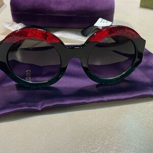 Gucci Logo Sunglasses